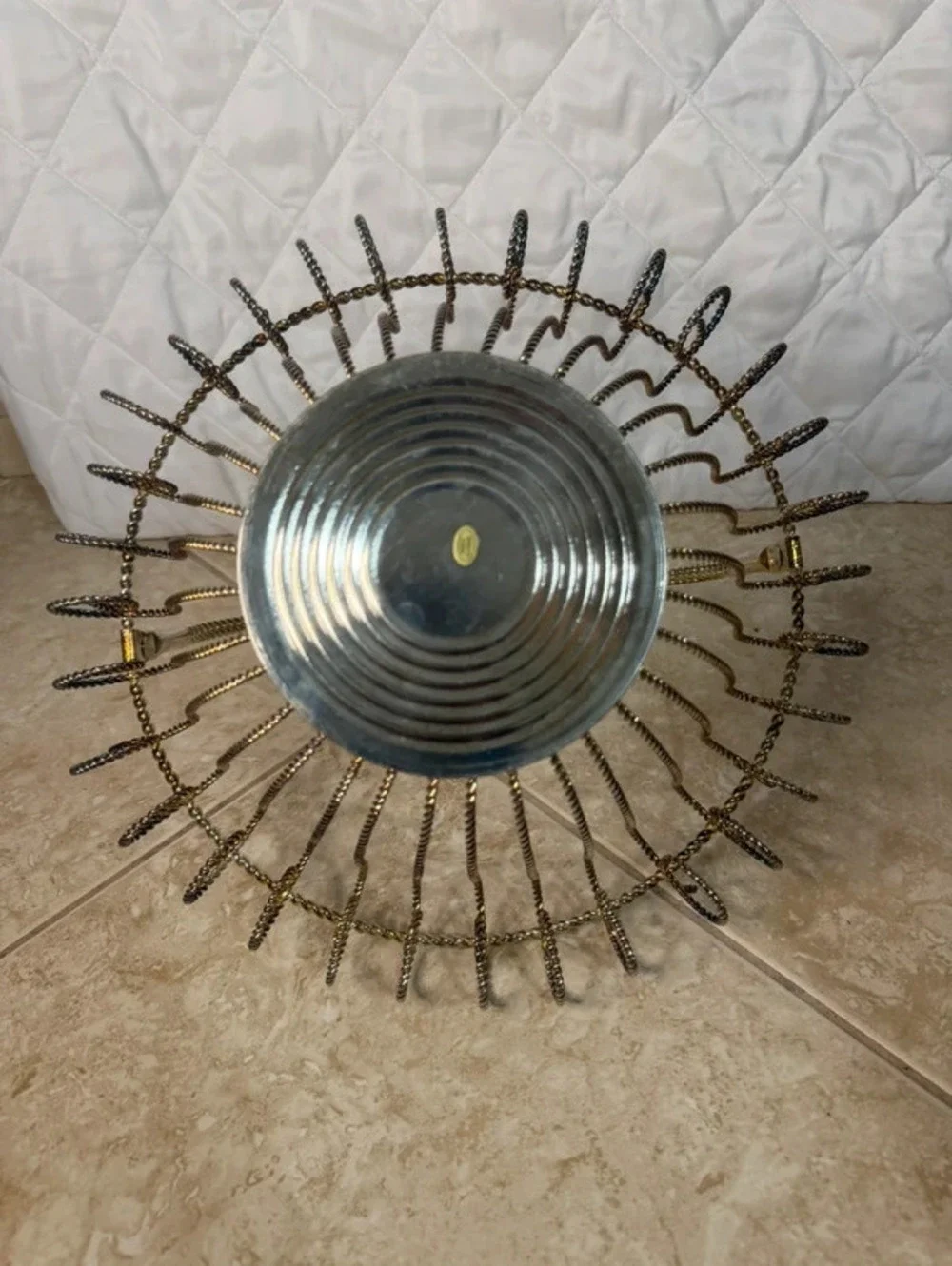 Vintage Ornate Twisted Wire Metal Basket with Moving Handle Fruit Bowl